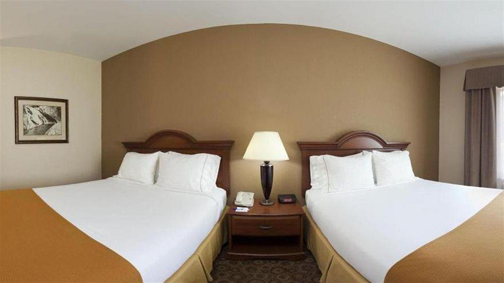 Comfort Inn & Suites ブレバード エクステリア 写真
